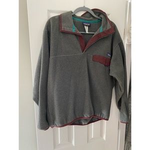 Patagonia men’s Medium Fleece half zip, grey and purple